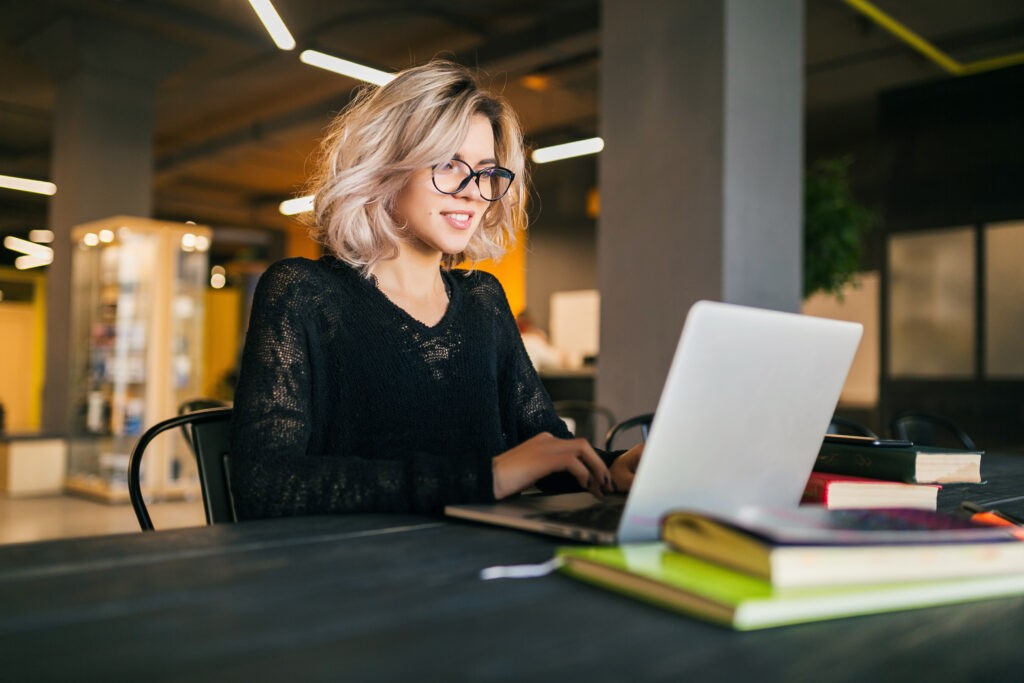 Como criar títulos criativos e otimizados para SEO