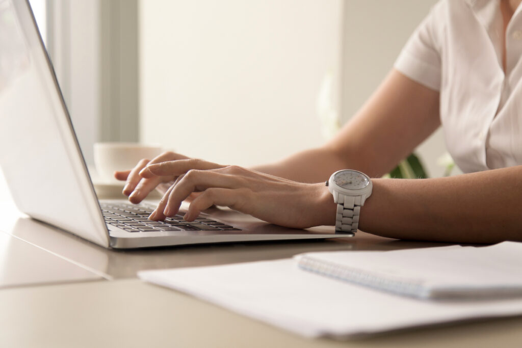 A nova escaneabilidade: como escrever para humanos e LLMs ao mesmo tempo