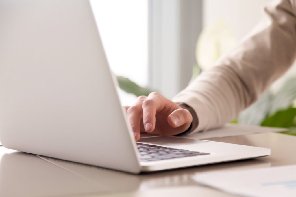 Topical authority vs link building o que realmente funciona hoje